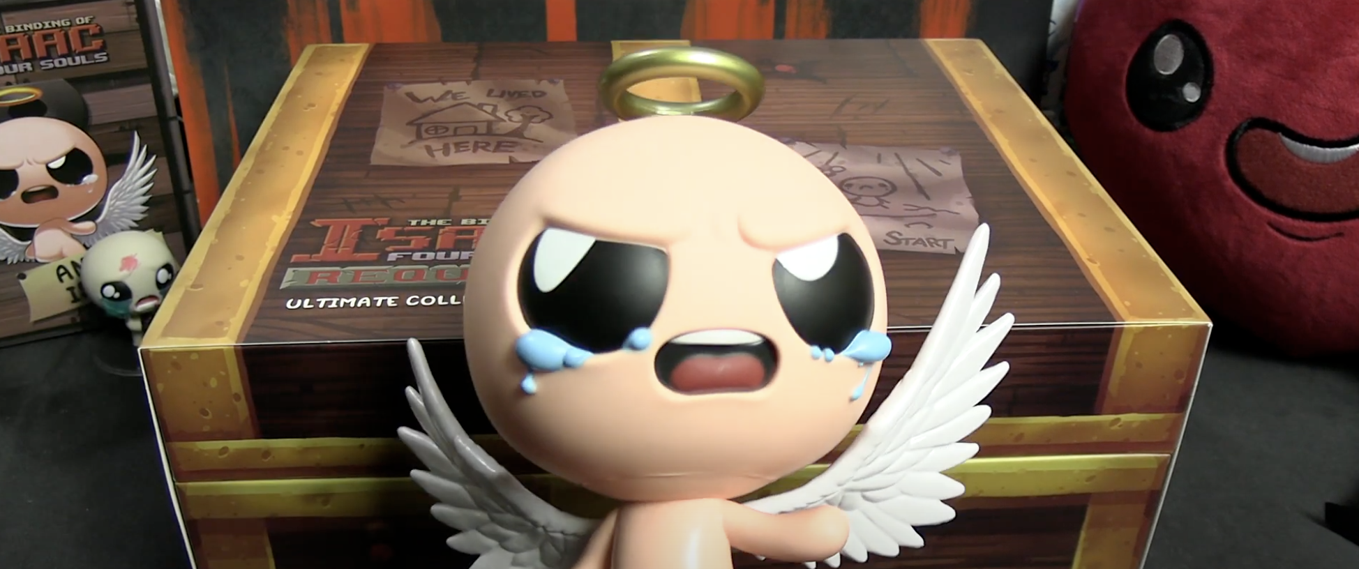 Unboxing The Binding of Isaac Four Souls Requiem Ultimate Collector's Box